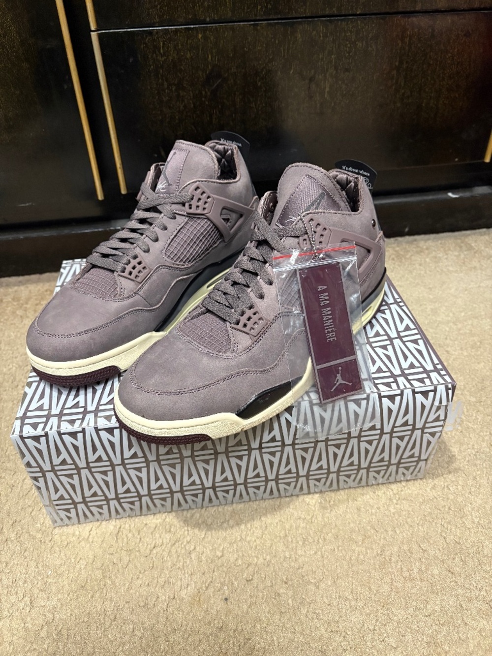 Jordan x A Ma Maniére Air Jordan 4 "Violet Ore" sneakers